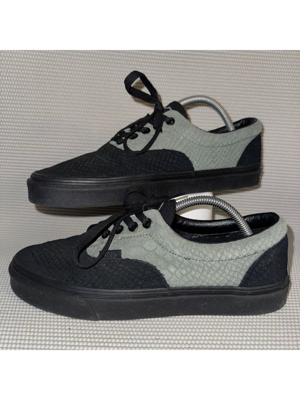 Vans x Harry Potter Slytherin Black Green Leather Snake Skin Shoes Men’s Size 10